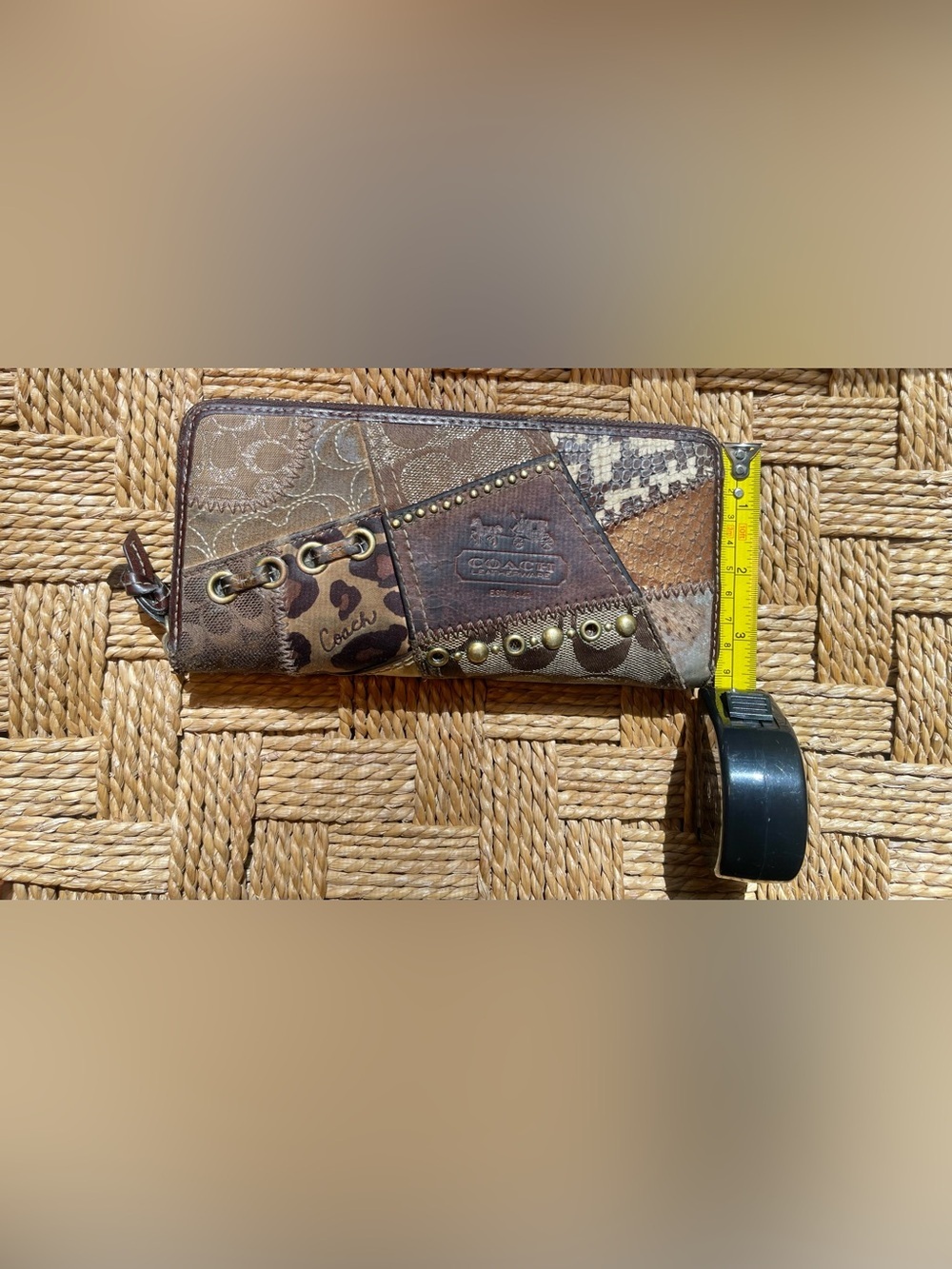 Vintage Y2K Coach Patchwork Wallet with Brass Hardwear - Picture 6 of 10